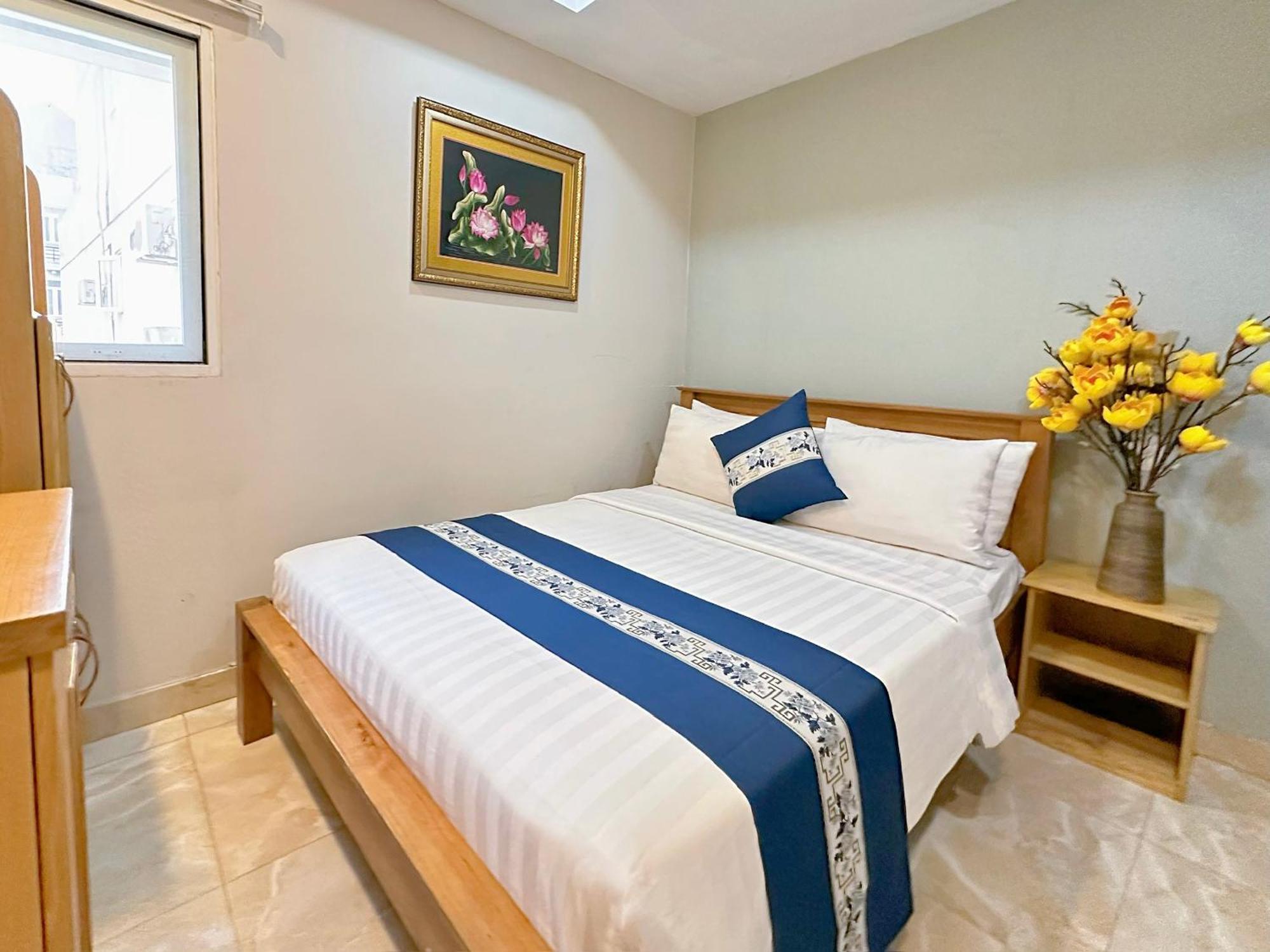 Luan Vu Hotel - Bui Vien Walking Street Ho Chi Minh City Exterior photo