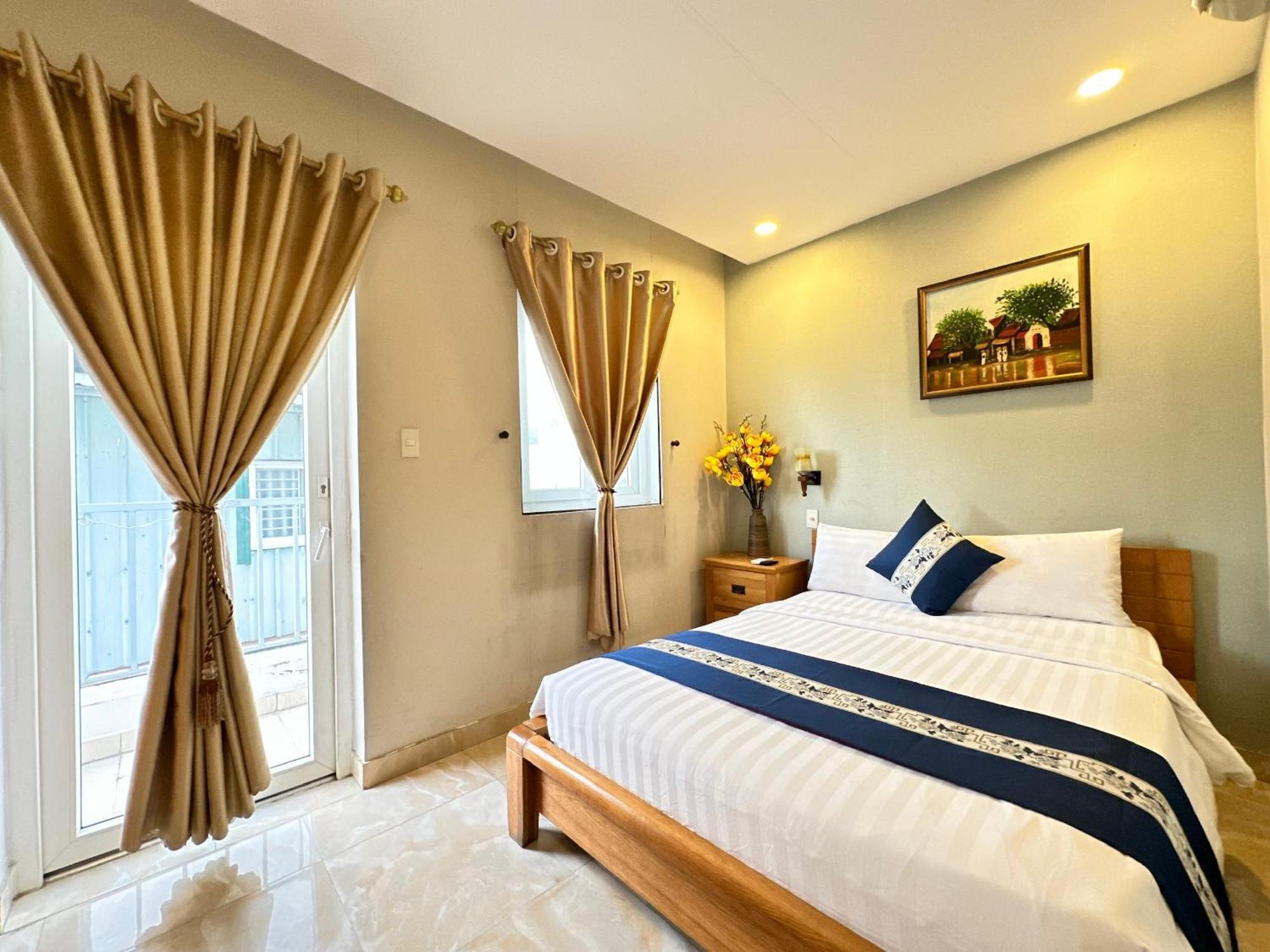 Luan Vu Hotel - Bui Vien Walking Street Ho Chi Minh City Exterior photo